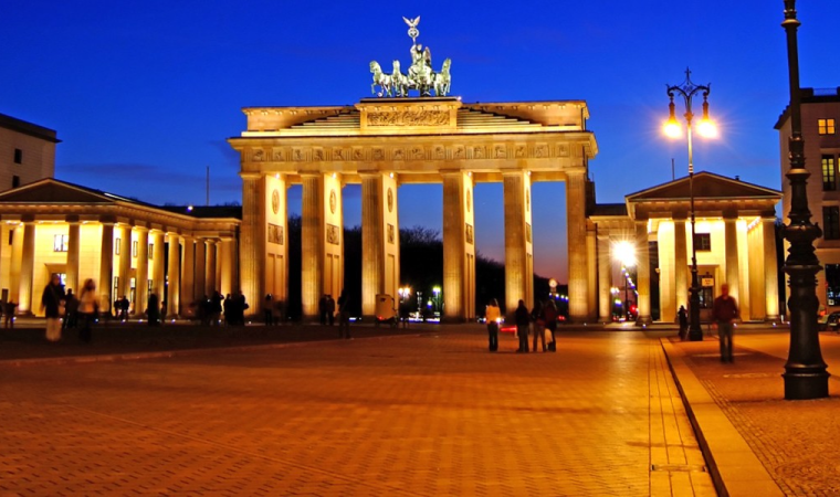 Almanya Çalışma İzni Nasıl Alınır ?